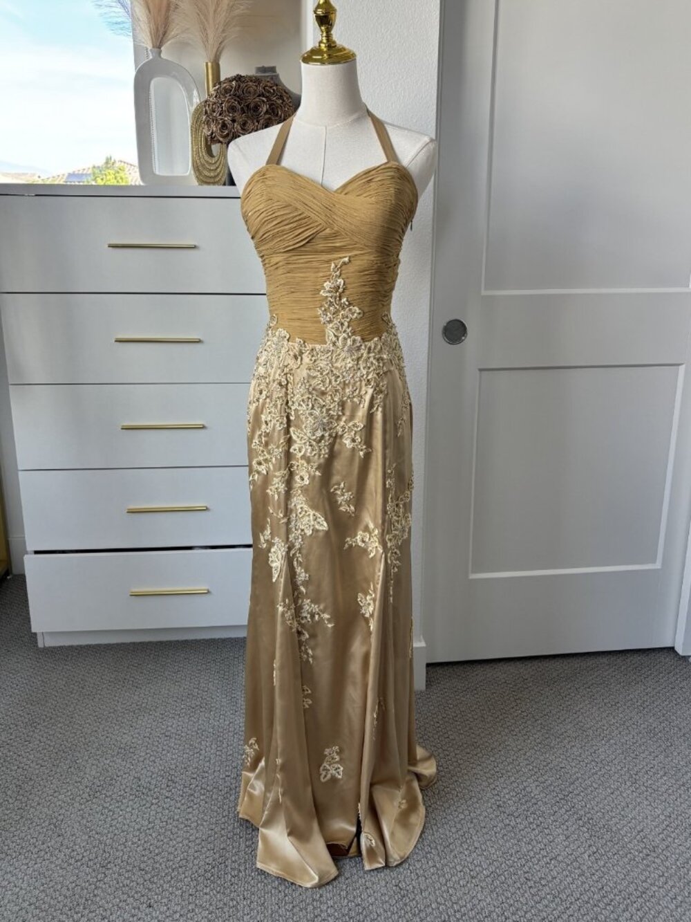 PRECIOUS FORMALS Gold Evening Gown Halter Neck Detailed Embellishments Size 4